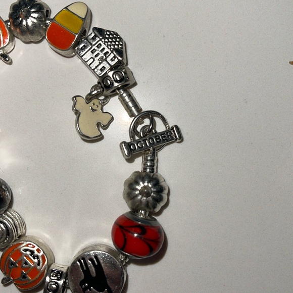 Willabee & Ward Toggle Monthly Charm Bracelet October - Picture 2 of 2